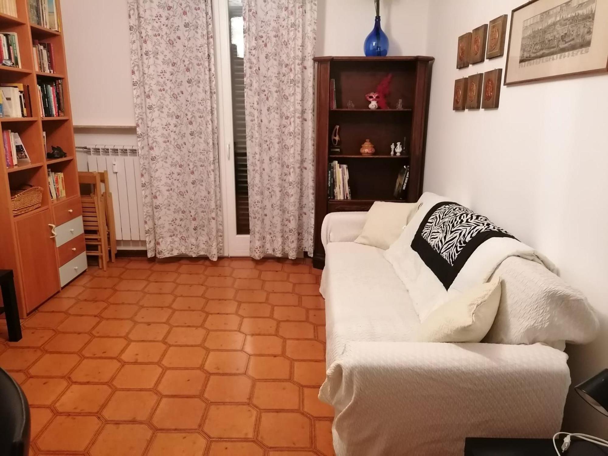 Eva 's Flat With Large Sunny Balcony And Lagoon View *