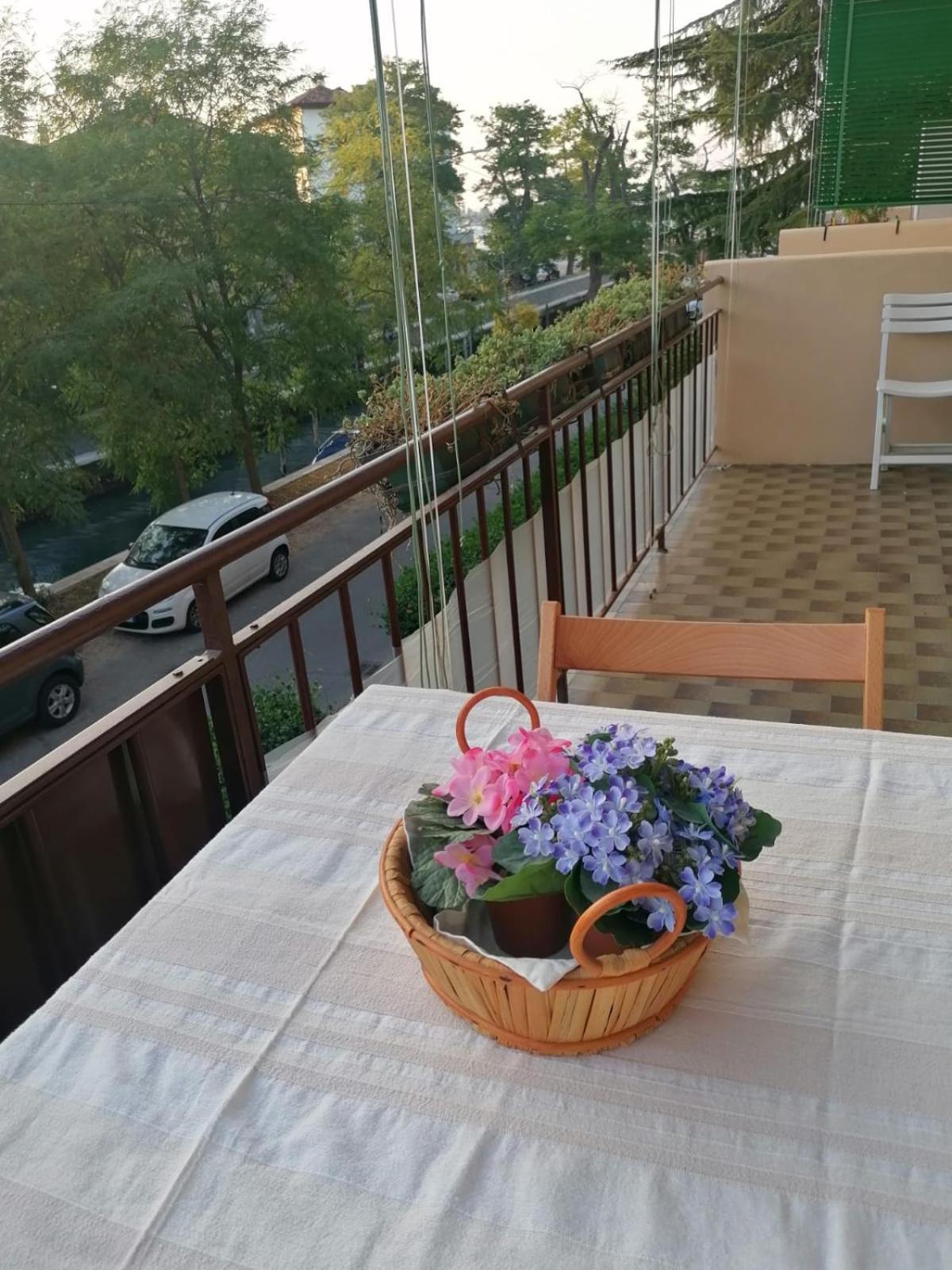 Eva 's Flat With Large Sunny Balcony And Lagoon View Apartment Lido di Venezia